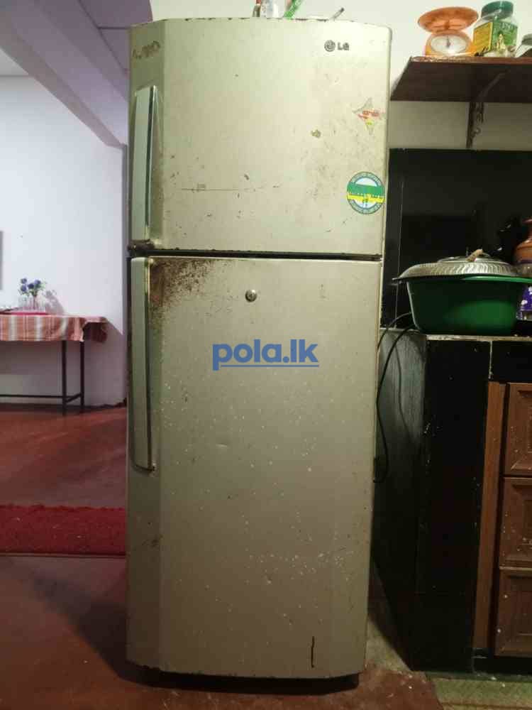 Lg refrigerator - photo 2