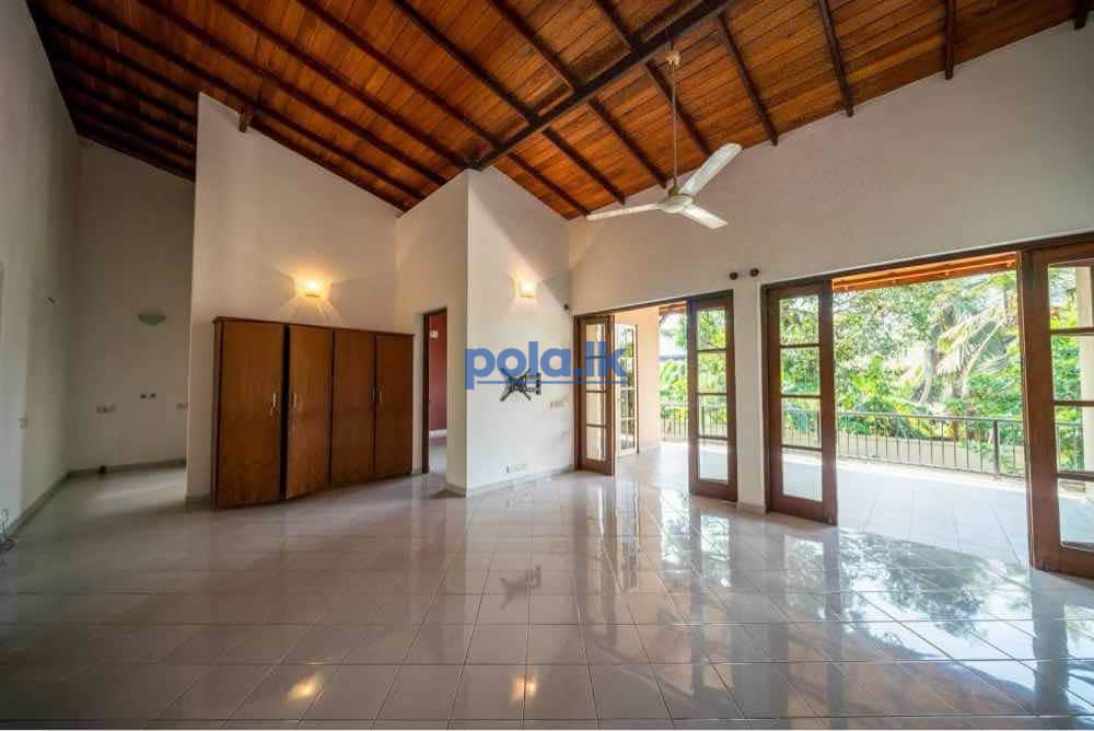 Modern house for sale In borelasgamuwa - photo 11