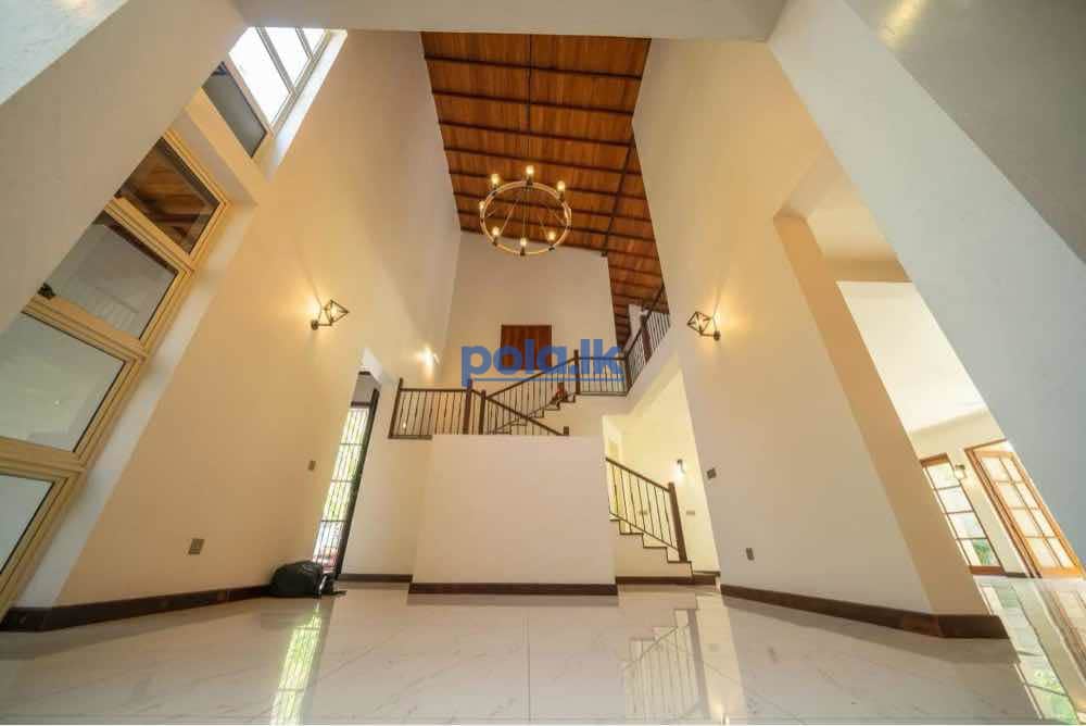 Modern house for sale In borelasgamuwa - photo 17