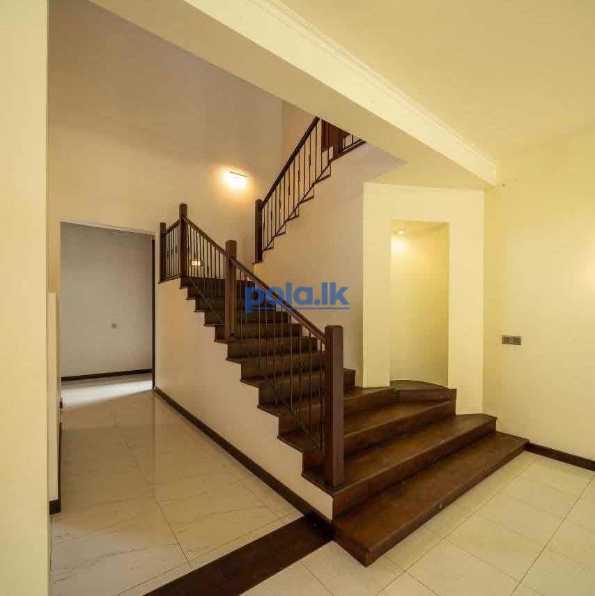 Modern house for sale In borelasgamuwa - photo 12