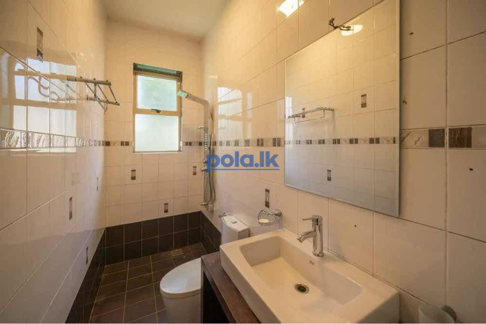 Modern house for sale In borelasgamuwa - photo 7