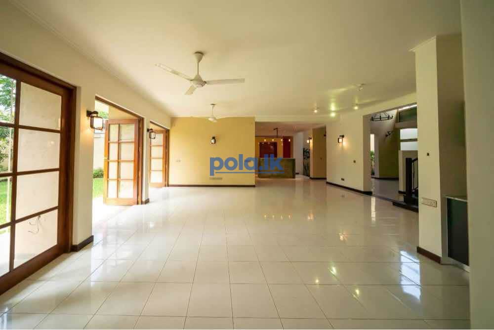Modern house for sale In borelasgamuwa - photo 5