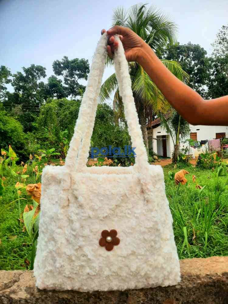 Trendy shoulder bags and hand bags - photo 9