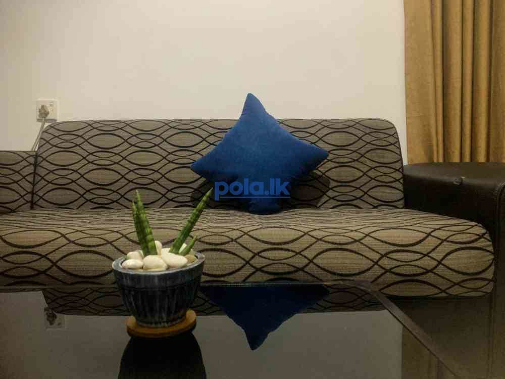 Removable cushion covers & pillows 16"*16" - photo 10