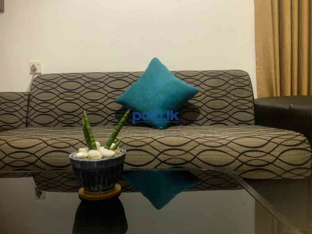 Removable cushion covers & pillows 16"*16" - photo 4