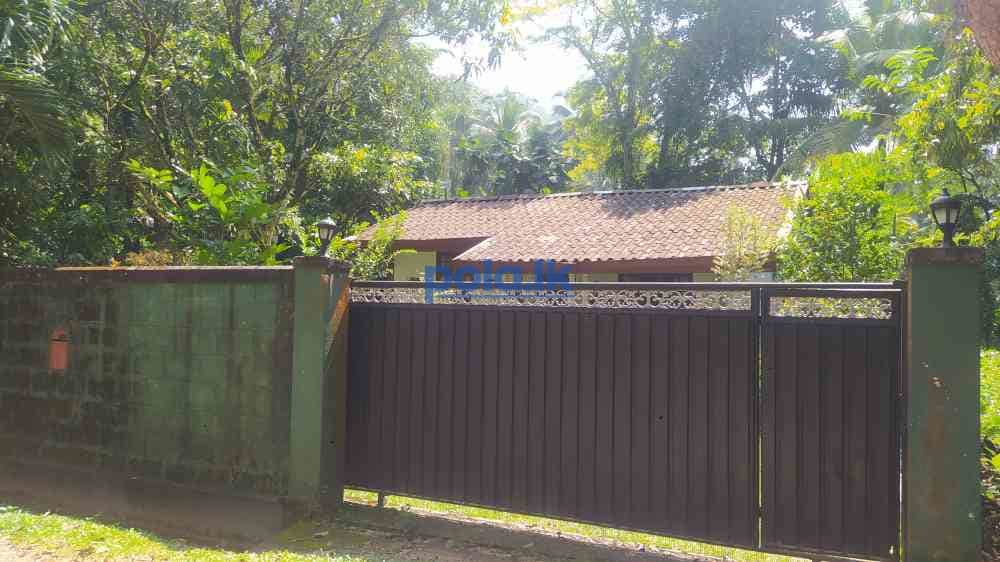 Land with house for sale - photo 3