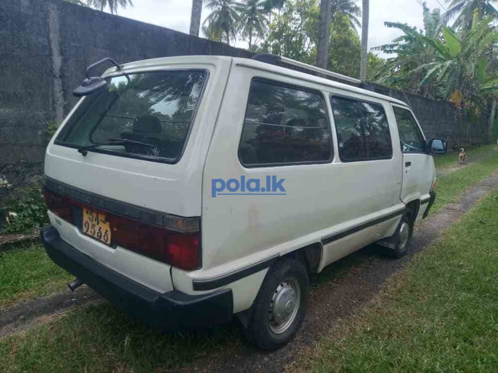 Toyota town ace - photo 7
