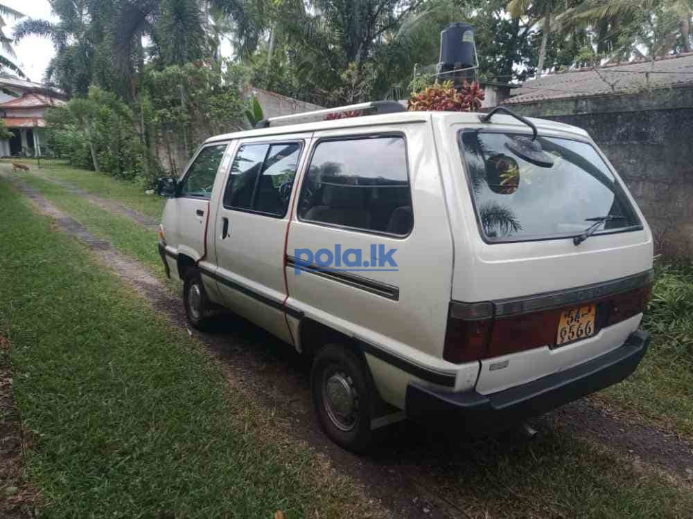 Toyota town ace - photo 5