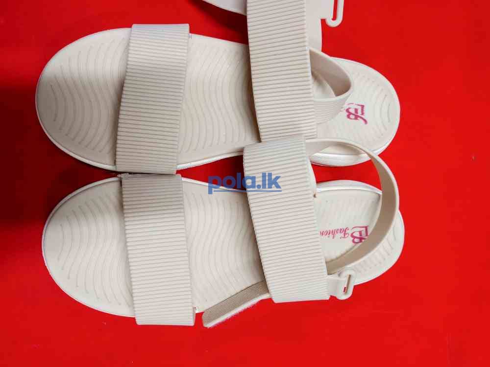 Ladies shoes - photo 3