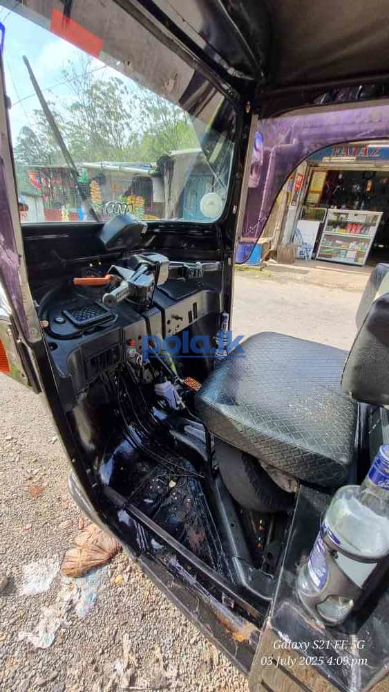Bajaj three wheel 205cc - photo 12