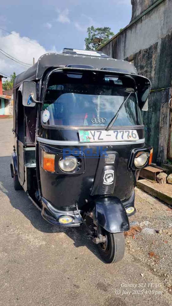 Bajaj three wheel 205cc - photo 1