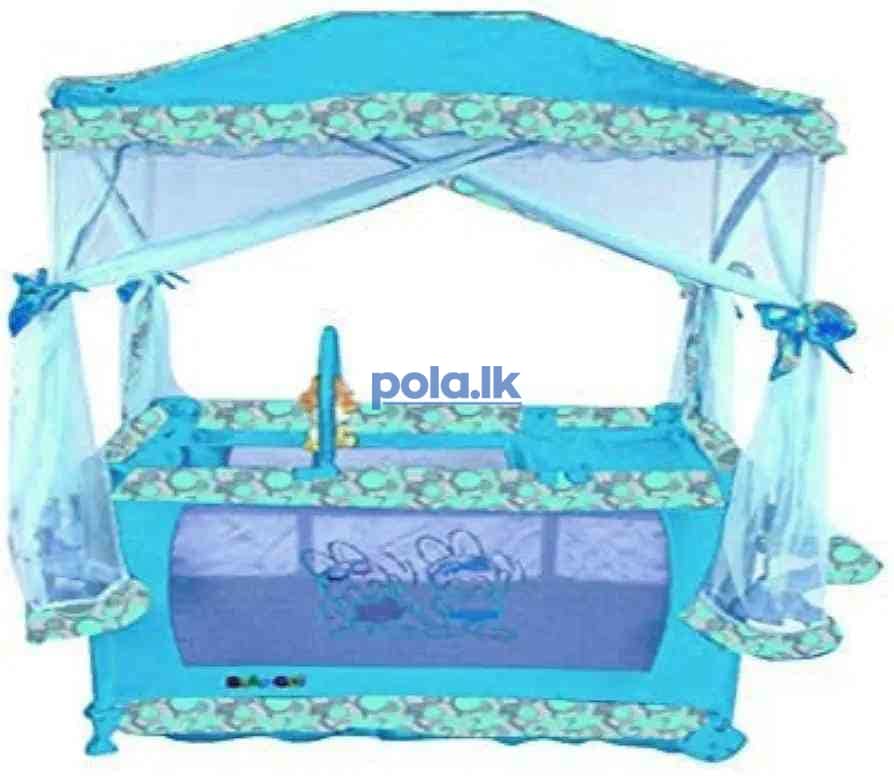 Playpen with mosquito nets - photo 1