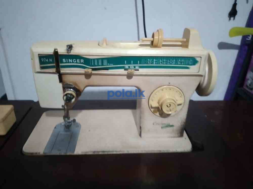 Sewing machine for sale - photo 4