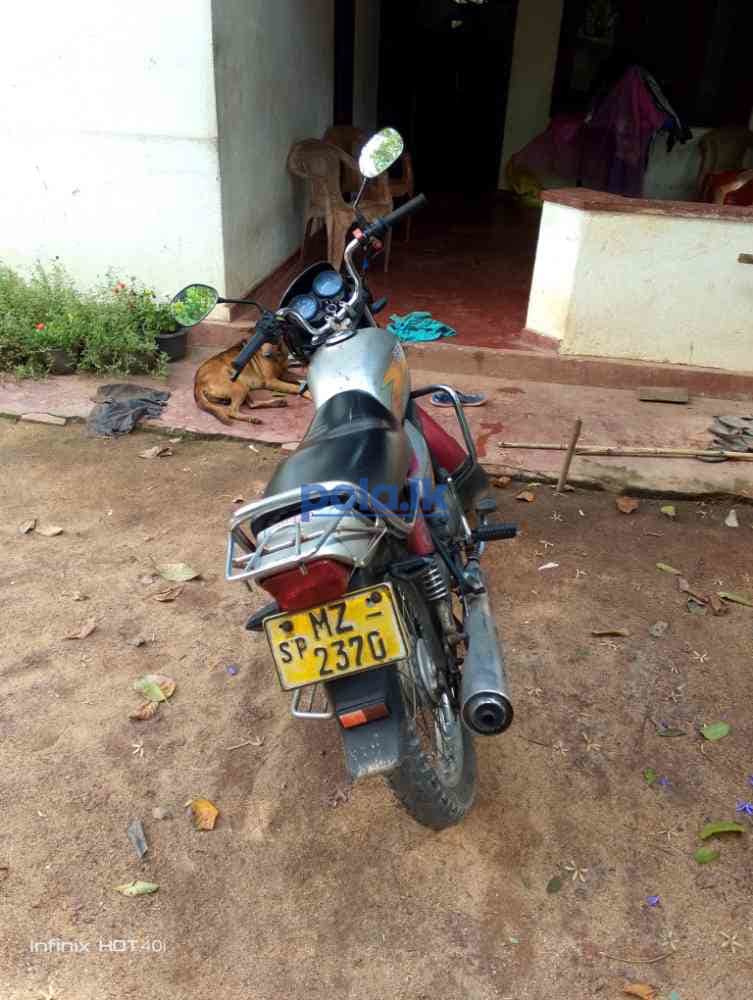 Hero honda CD 100 - photo 2