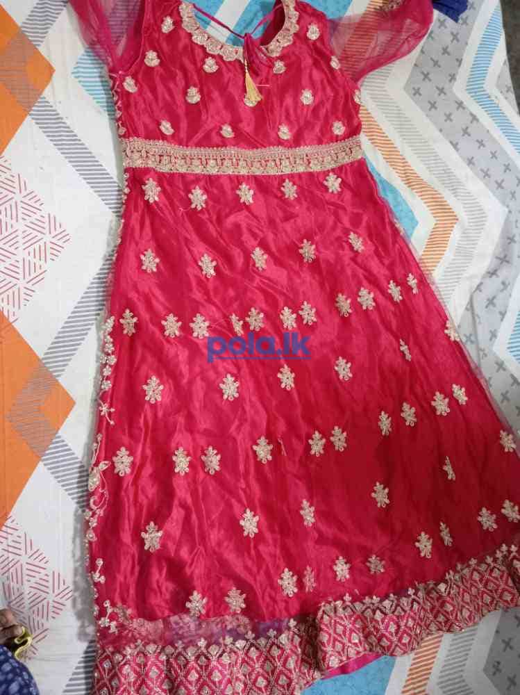 Wedding party frocks - photo 5