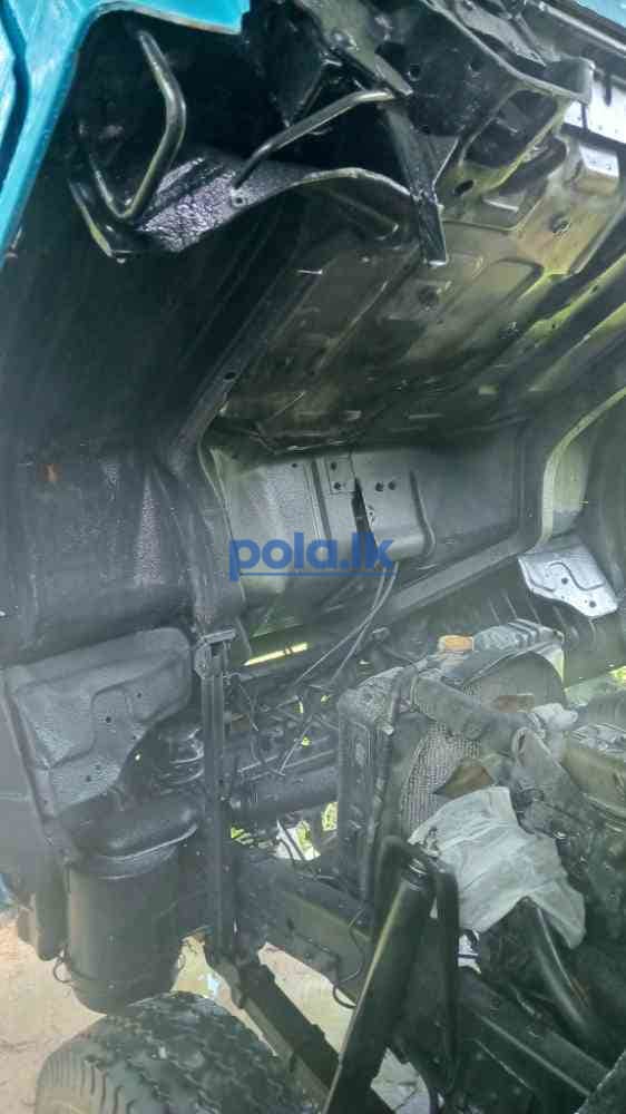 Isuzu ELF for sale - photo 5