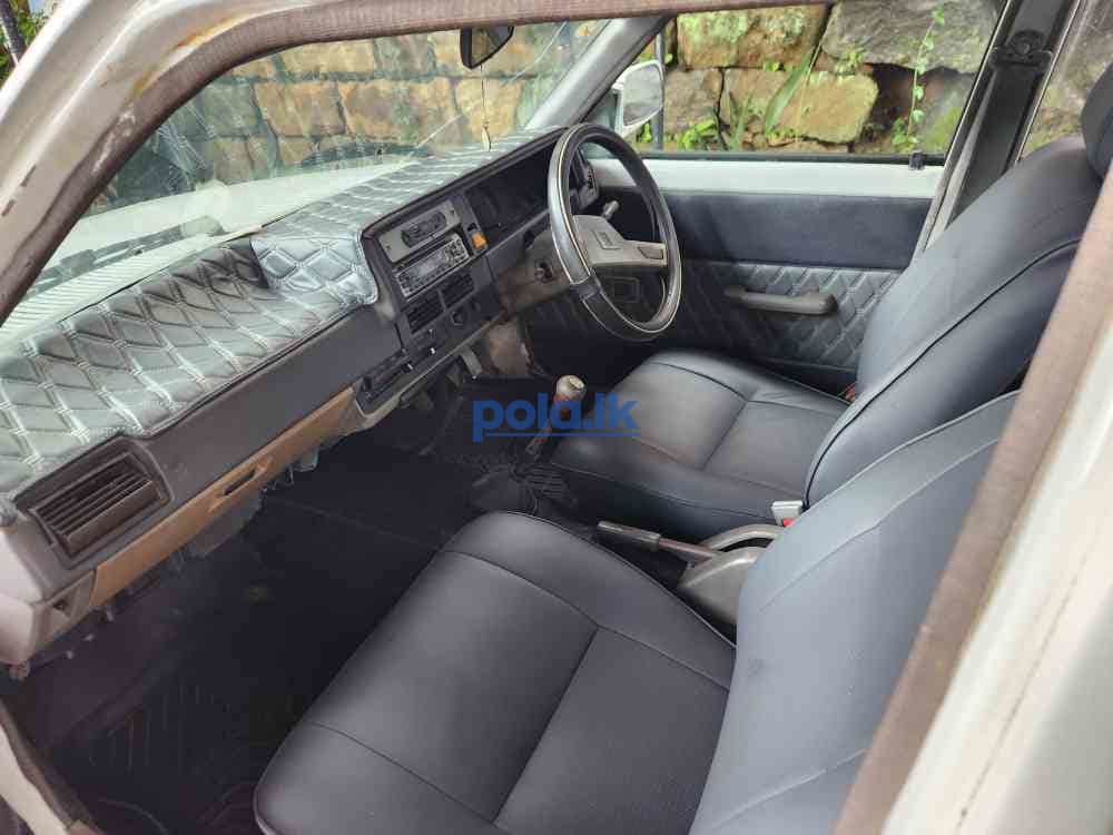 Toyota corolla dx - photo 3