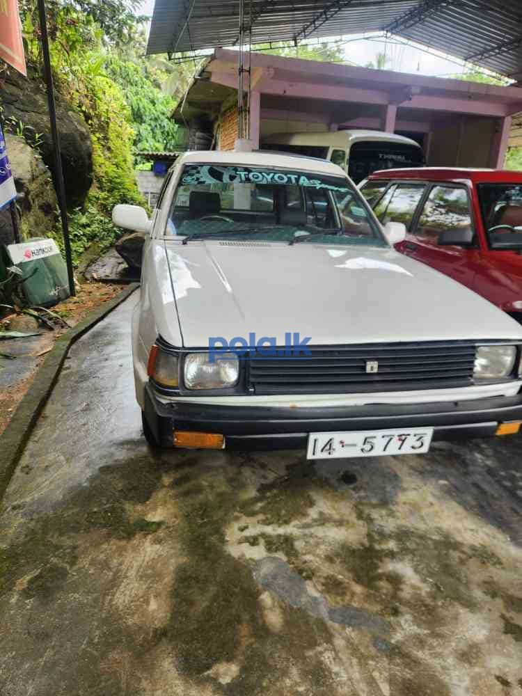 Toyota corolla dx - photo 1