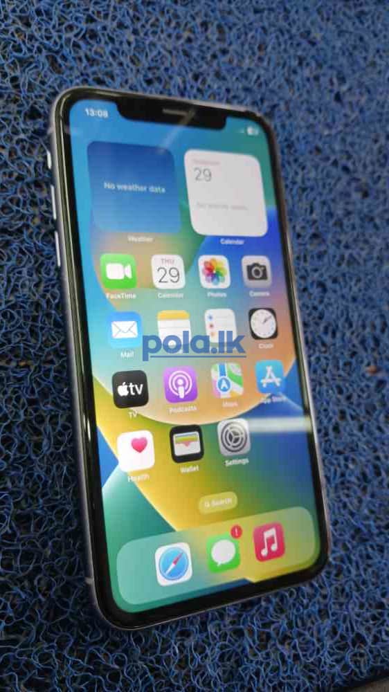 iPhone 11 - photo 2