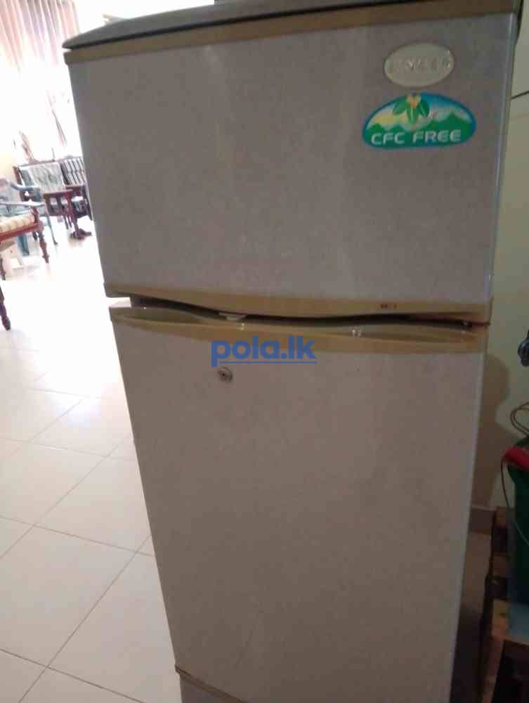 Used singer refrigerator - photo 1