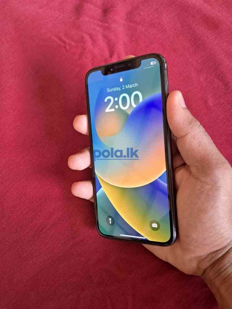 iPhone x - photo 1