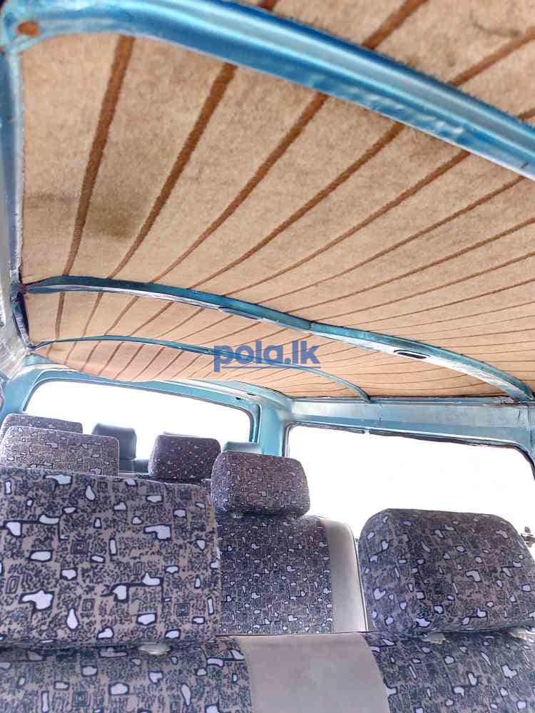 Toyota hiace - photo 8