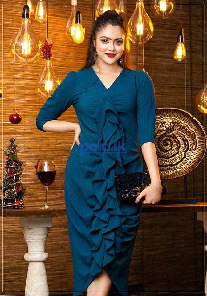 Party dresses for women - photo 4