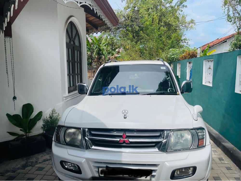 Mitsubishi Montero - photo 3