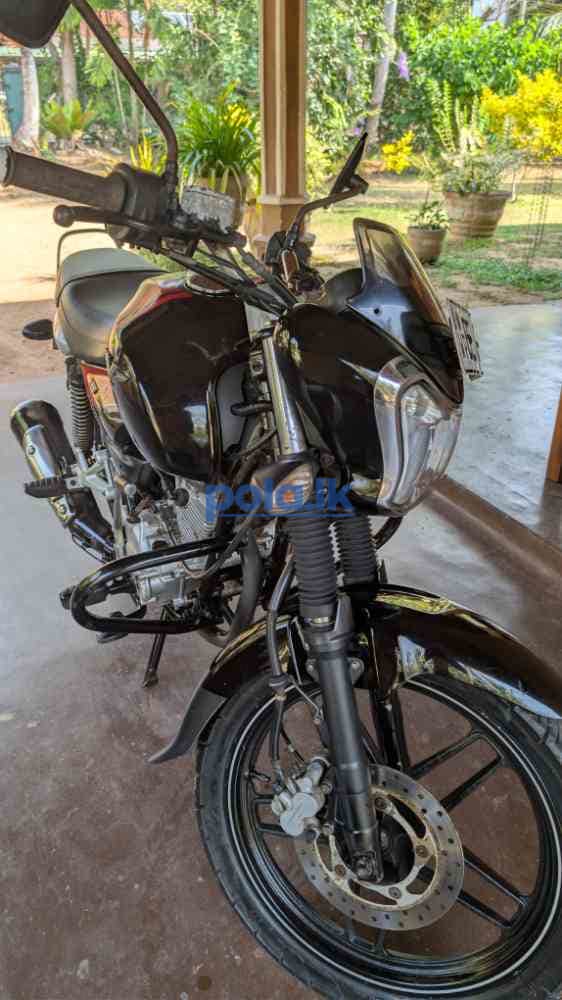 Bajaj v15 2016 - photo 2