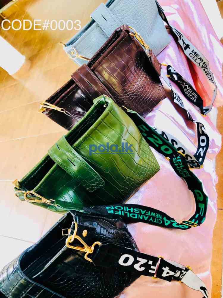 Crocodile letter strap side bags - photo 1