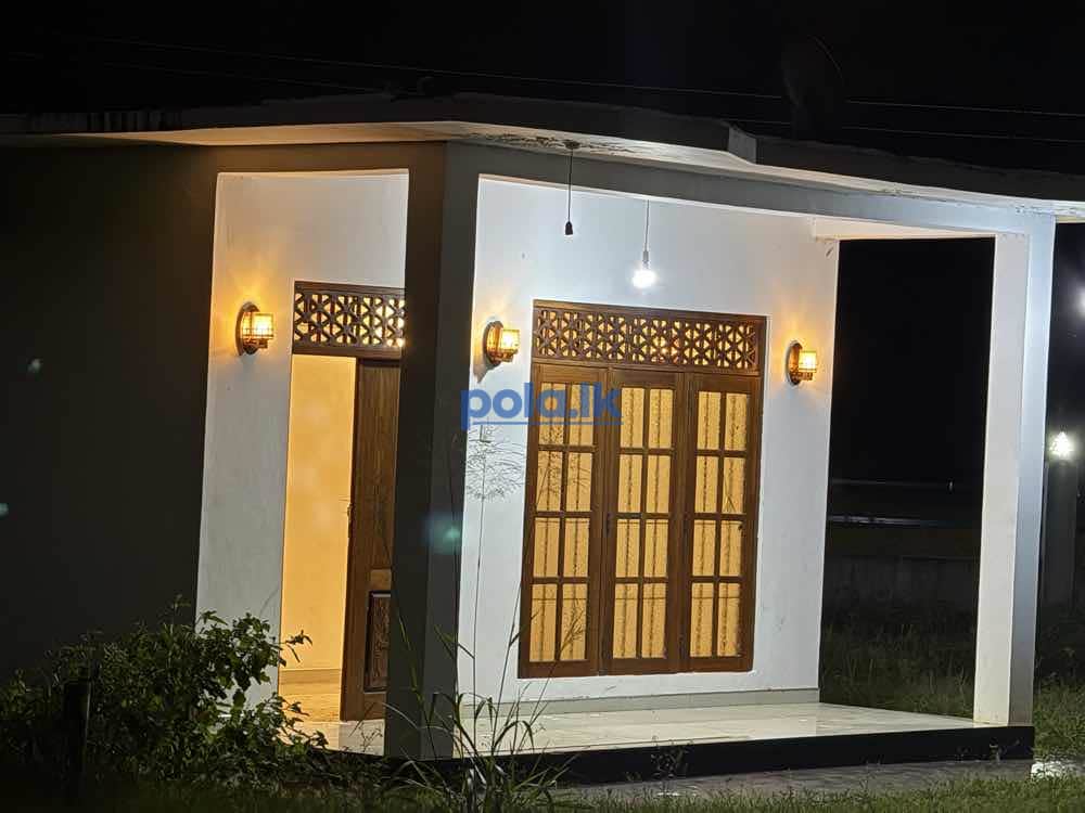 Land for sale in lake round kurunegala - photo 1