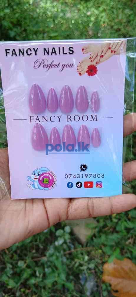 Nails set - photo 17
