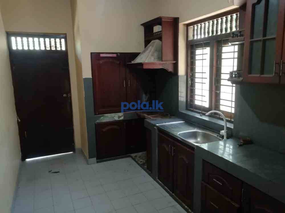 House for rent in athurugiriya - photo 3
