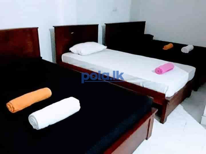 Black and white kandy guest house - photo 1