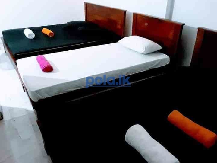 Black and white kandy guest house - photo 8