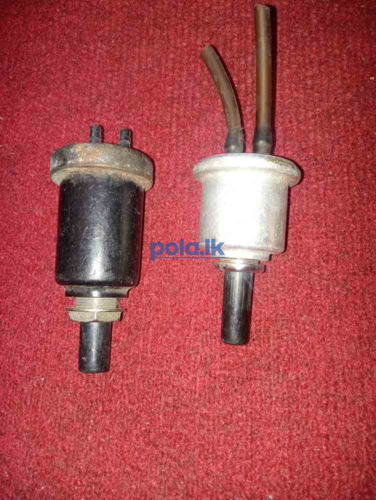 Classic car windscreen washer unit - photo 2