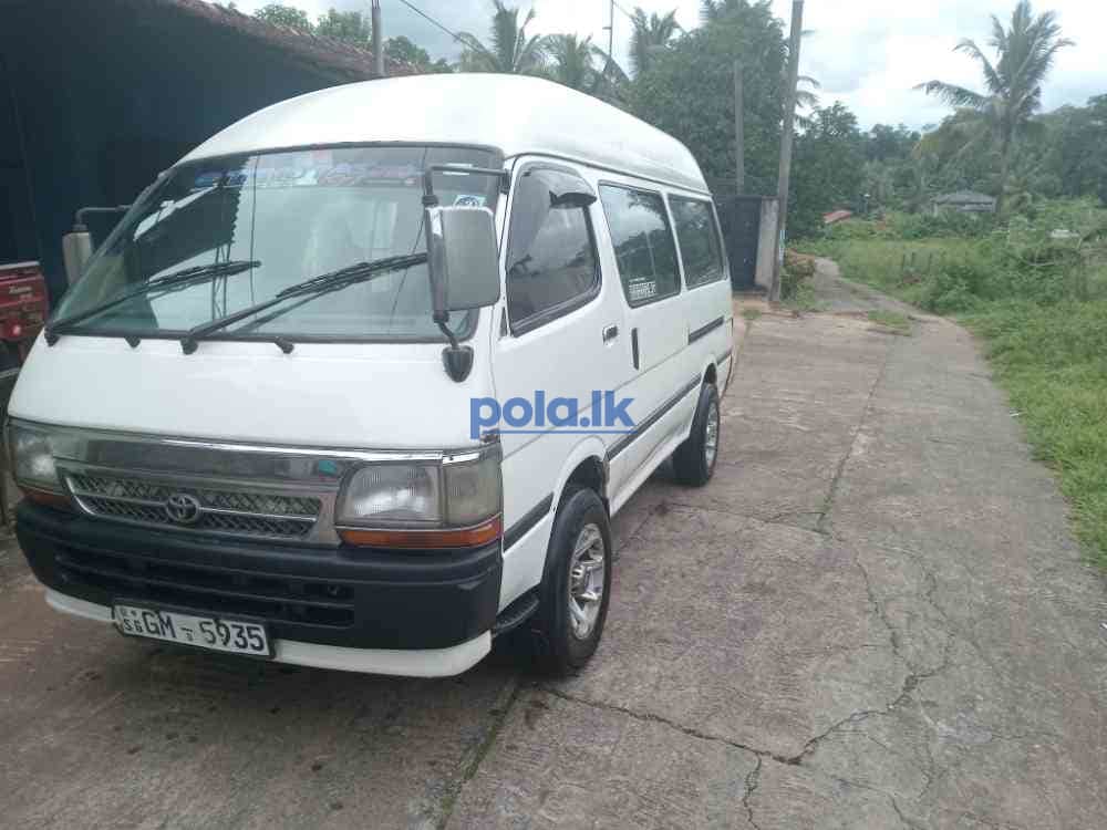 Toyota Hiace - photo 10