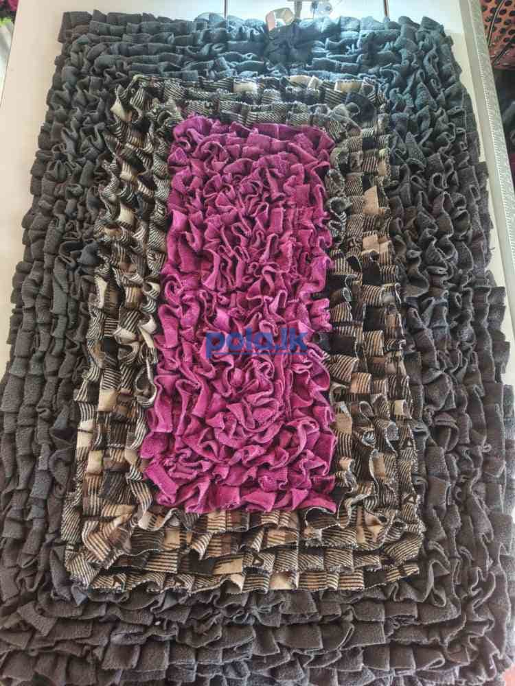 Pillowcases & carpet's - photo 11