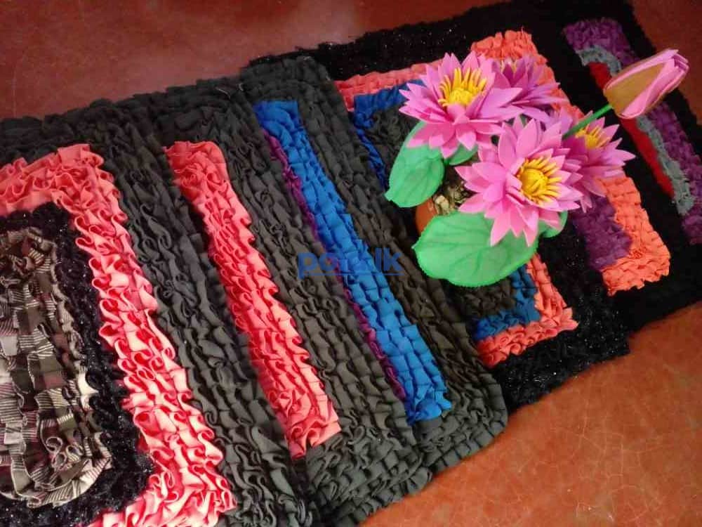 Pillowcases & carpet's - photo 15