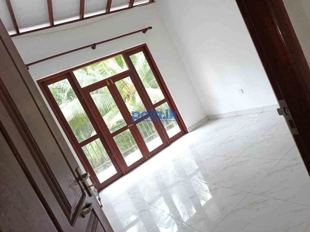 Spacious two-story house for sale inradawana weliweriya Rd - photo 7