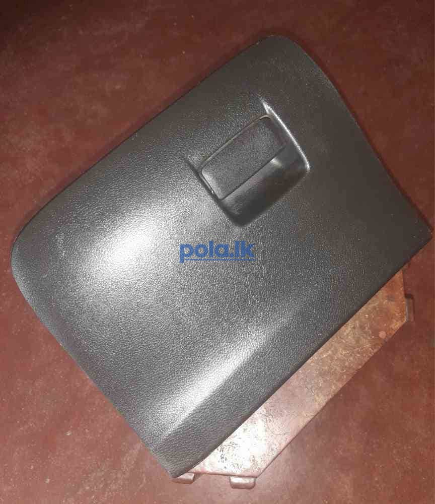 Spacia custom glove box - photo 1