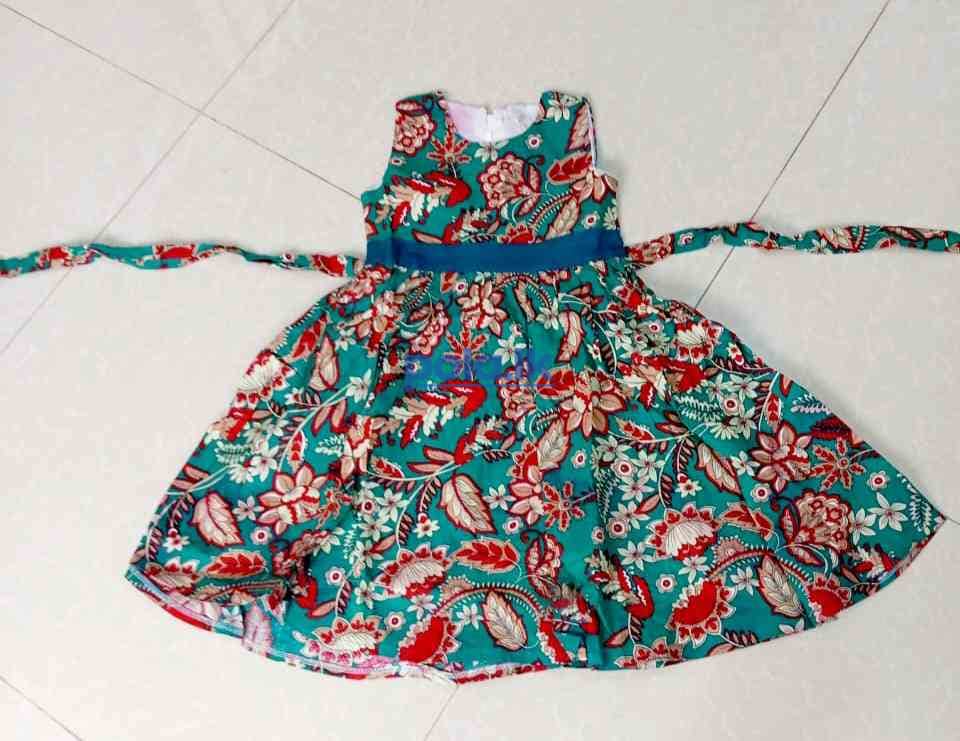 Kids frock - photo 2