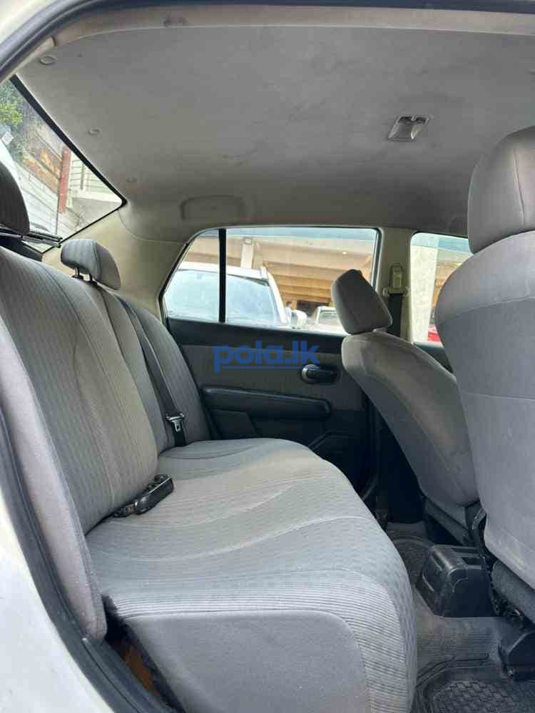 Nissan tiida - photo 14