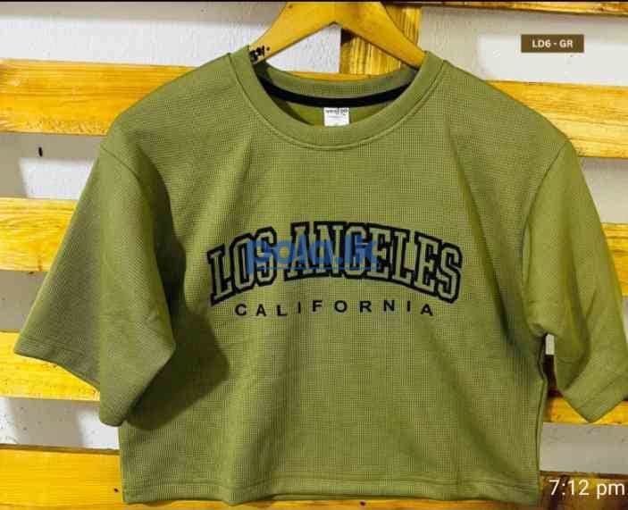 High quality 100% comfortable crop top - photo 2