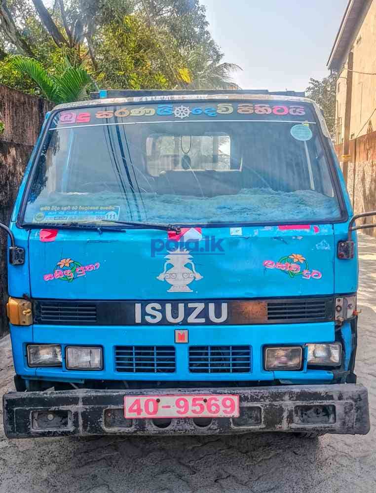 Isuzu 250 - photo 3