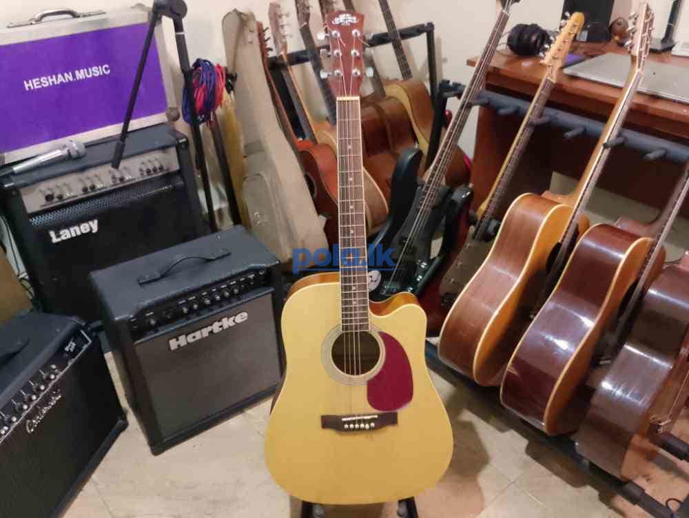 Acoustic guitar - photo 1