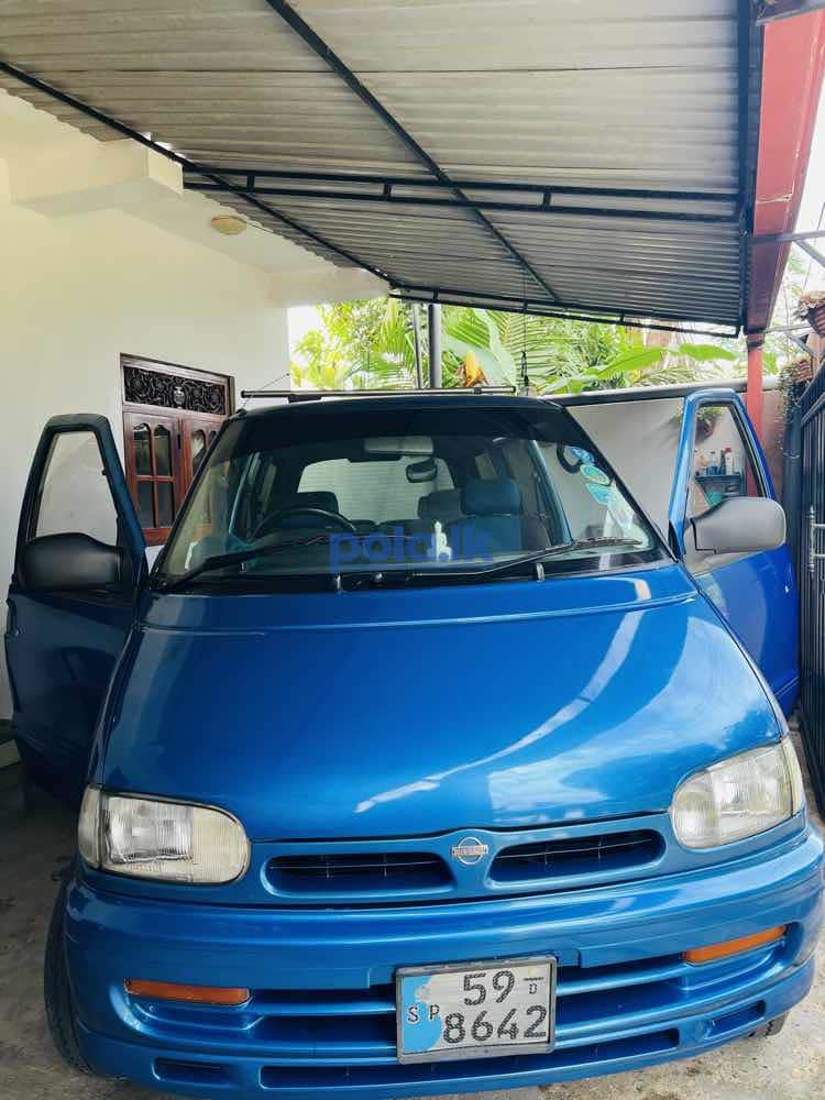 Nissan serena - photo 1
