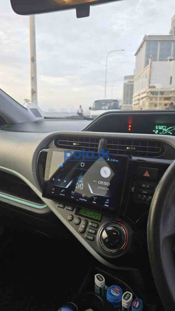 Toyota aqua - photo 2