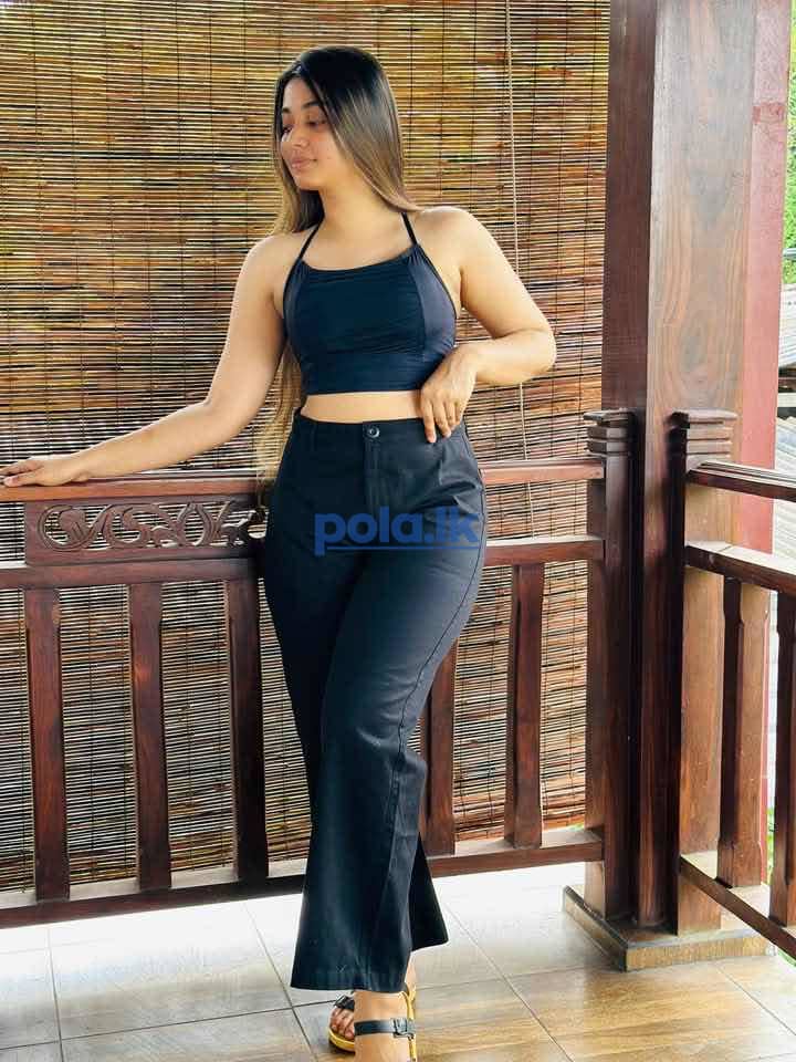 Woman's pants - photo 2