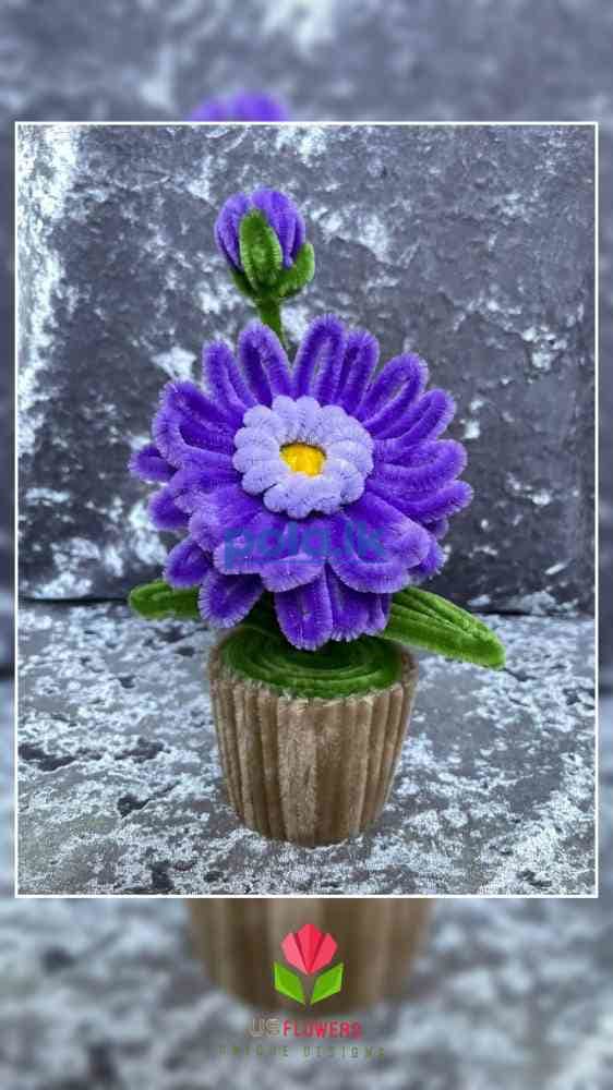 Pipe cleaner flower pots - photo 7